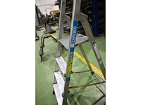 Zarges 41224 aluminium uitzettrap - afbeelding 3 van  3