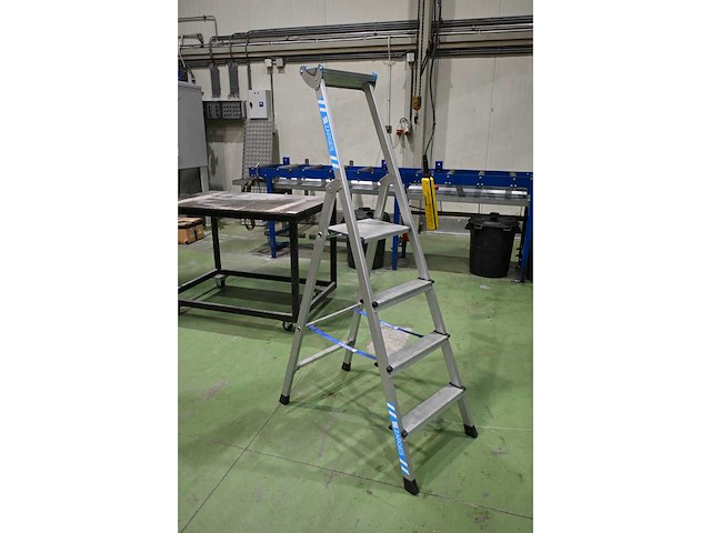 Zarges 41224 aluminium uitzettrap - afbeelding 2 van  4