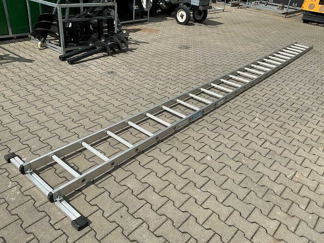 Zarges ladder - afbeelding 1 van  5