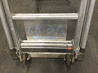 Zarges ns-insta 650 telescopische platvormladder - afbeelding 4 van  8