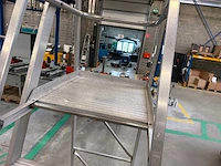 Zarges professional 41 204 verrijdbare aluminium magazijntrap met werkplatform - afbeelding 4 van  4