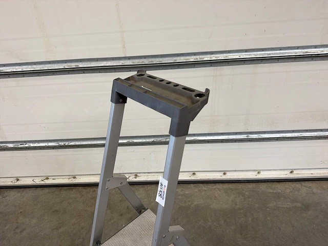 Zarges z200 trap ladder - afbeelding 3 van  4