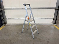 Zarges z200 trap ladder - afbeelding 1 van  5
