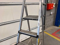 Zarges z500 trap ladder - afbeelding 4 van  5