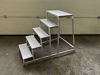 Zarges z600 alluminium werkbordes 5-trede 135x75x100cm - afbeelding 1 van  3