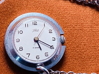 Zaria soviet pendant horloge - vintage russisch horloge - afbeelding 2 van  3