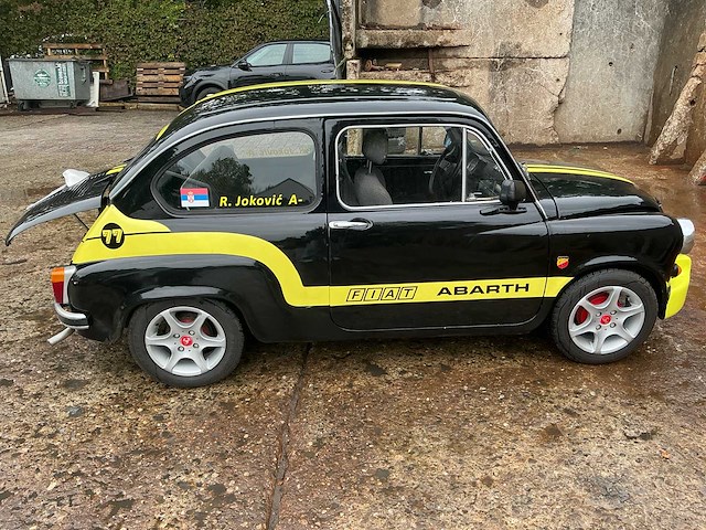 Zastava oldtimer - afbeelding 15 van  16