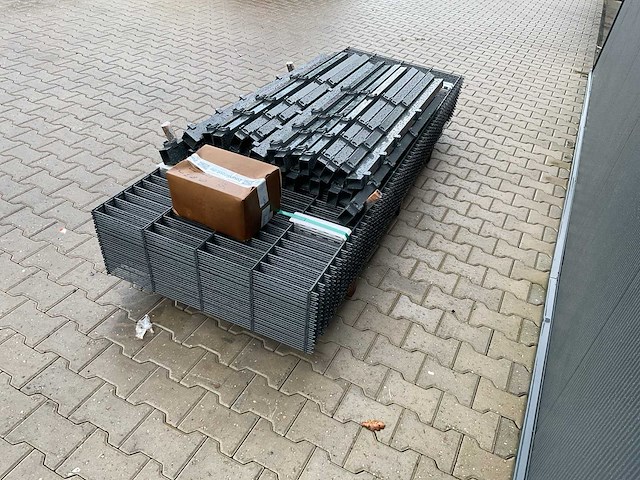 Zaunscout - 0,83x2.5m - dubbelstaaf hekwerk 75 meter - afbeelding 7 van  9
