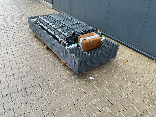 Zaunscout - 1,83x2.5m - dubbelstaaf hekwerk 75 meter - afbeelding 5 van  9