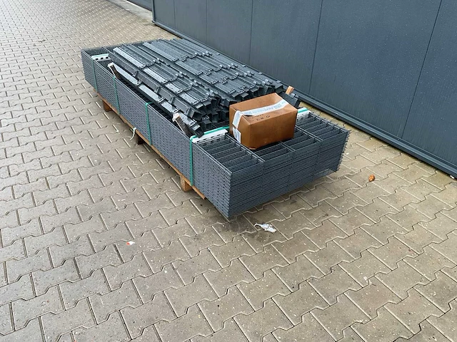 Zaunscout 1,83x2.5m dubbelstaaf hekwerk 75 meter - afbeelding 5 van  9