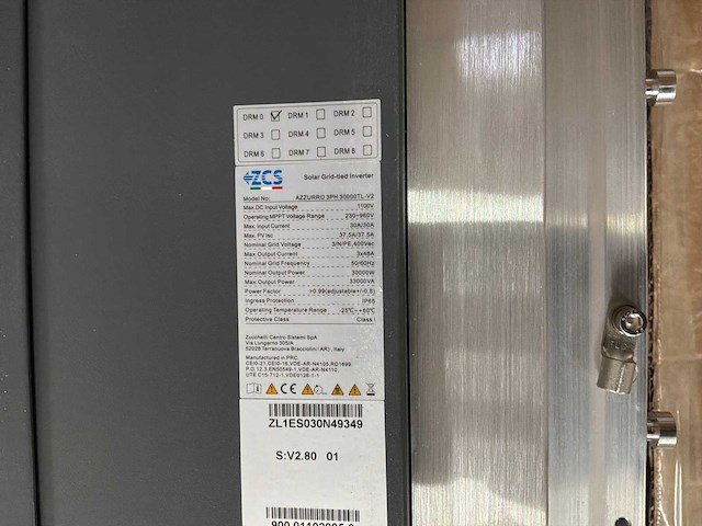 Zcs azzurro 3ph 30000tl-v2 30kw omvormer - afbeelding 5 van  5
