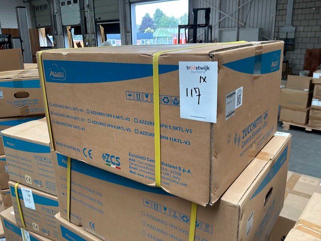 Zcs azzurro 3ph 6.6ktl-v3 6,6 kw omvormer - afbeelding 2 van  4