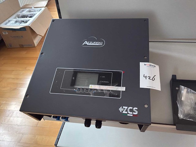 Zcs azzurro 3ph 8.8ktl-v1 omvormer - afbeelding 1 van  6