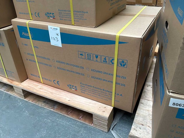 Zcs azzurro 3ph hyd10000 zss 10 kw hybride omvormer - afbeelding 2 van  4