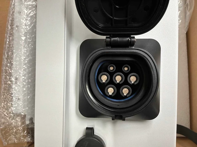 Zcs azzurro ac022k-be-24 laadstation - afbeelding 4 van  8