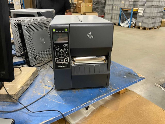 Zebra - zt230 - labelprinter - afbeelding 2 van  4