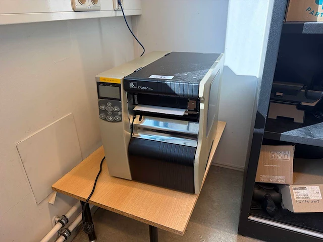 Zebra 170xi4 300 dpi industriële thermische labelprinter - afbeelding 1 van  4