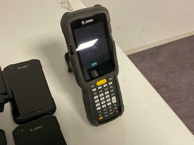 Zebra handheld (7x) - afbeelding 2 van  2