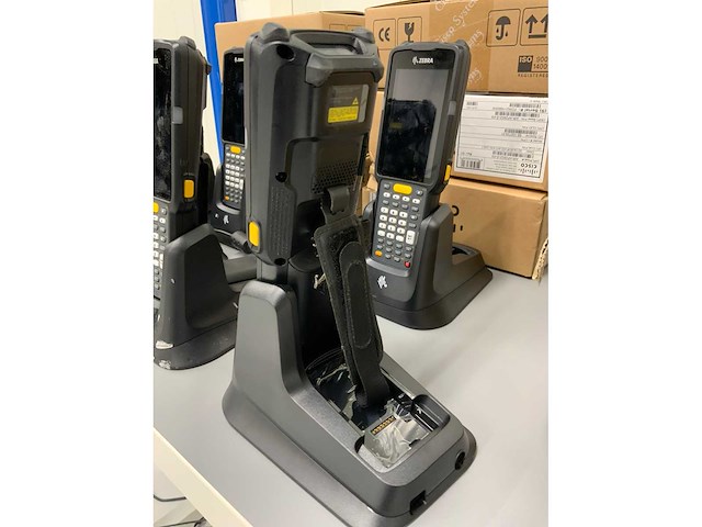 Zebra mc330l handscanner inclusief diverse accessoires (8x) - afbeelding 7 van  10