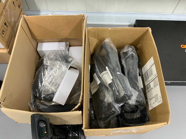 Zebra mc330l handscanner inclusief diverse accessoires (8x) - afbeelding 9 van  10