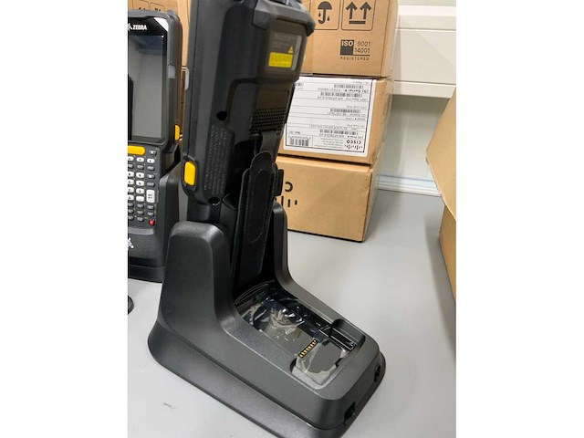 Zebra mc330l handscanner inclusief diverse accessoires (8x) - afbeelding 11 van  11