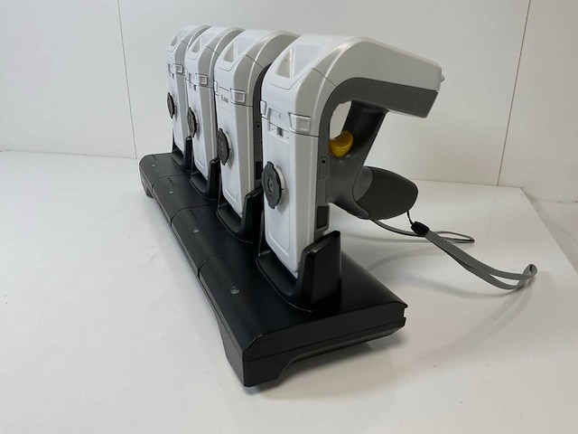 Zebra (rfd8500) / crd4s-rfd8500), barcode scanners with a mobile device charger (16x) - afbeelding 9 van  12