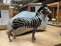 Zebra statue - afbeelding 2 van  3