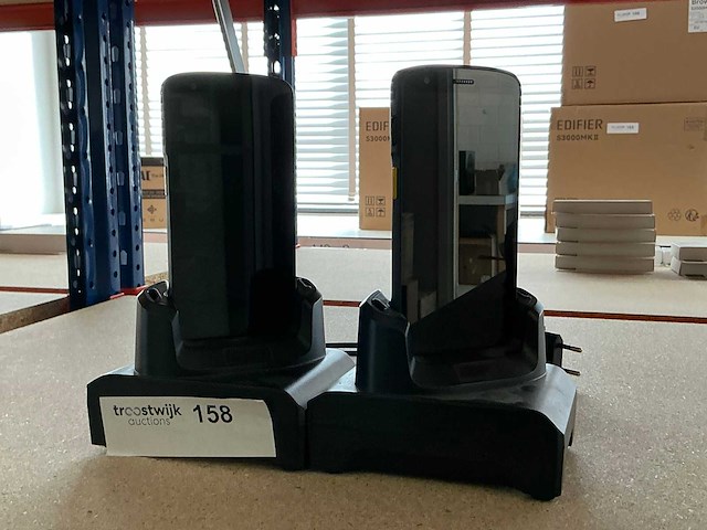 Zebra tc22 / 27 voorraadscanner en laadstation (2x) - afbeelding 1 van  4