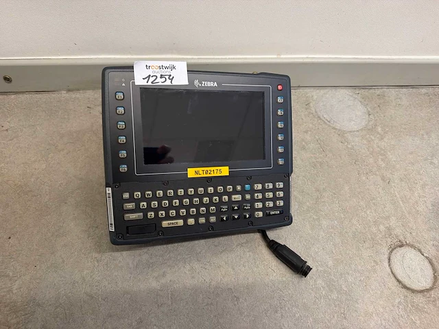 Zebra vc8300 industriële voertuigterminal - afbeelding 1 van  5