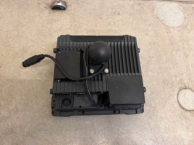 Zebra vc8300 industriële voertuigterminal - afbeelding 4 van  5