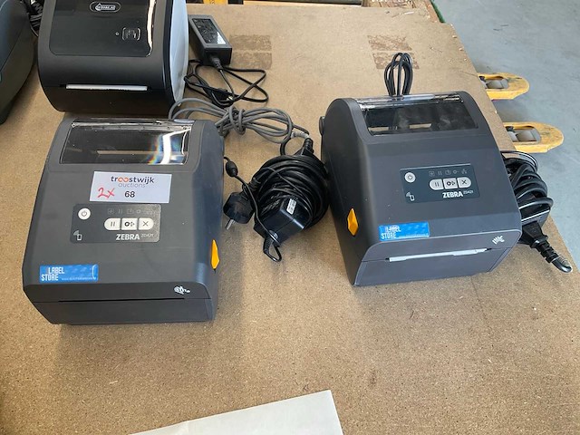 Zebra zd421 labelprinters (2x) - afbeelding 1 van  2
