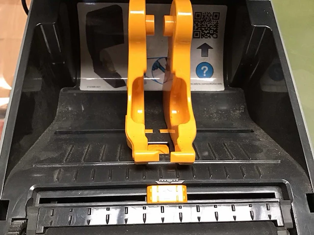 Zebra zd620 thermische labelprinter - afbeelding 3 van  4