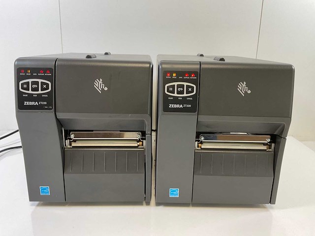 Zebra (zt220), label barcode printers (2x) - afbeelding 1 van  9