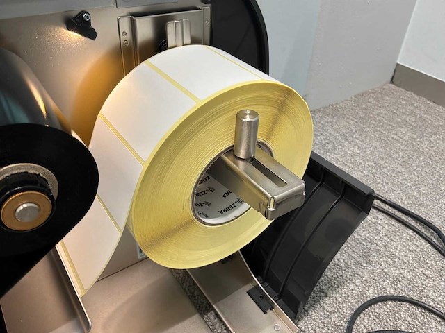 Zebra zt411 industriële labelprinter - afbeelding 4 van  5