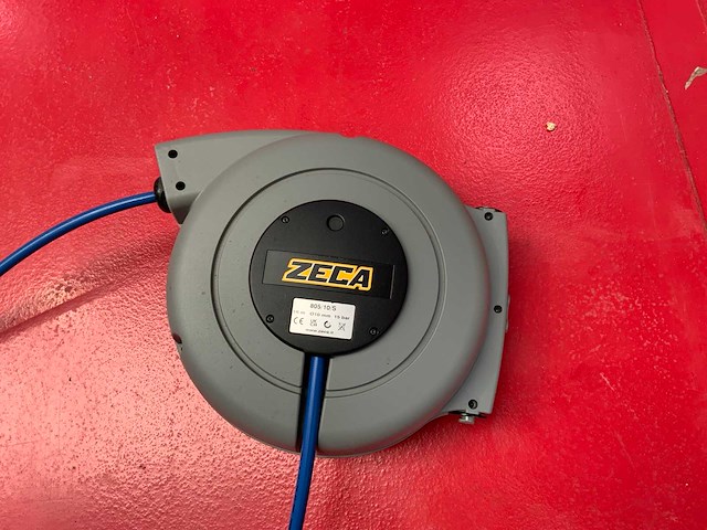 Zeca 805/10/s pneumatische slangenhaspel met spuitpistool - afbeelding 2 van  3