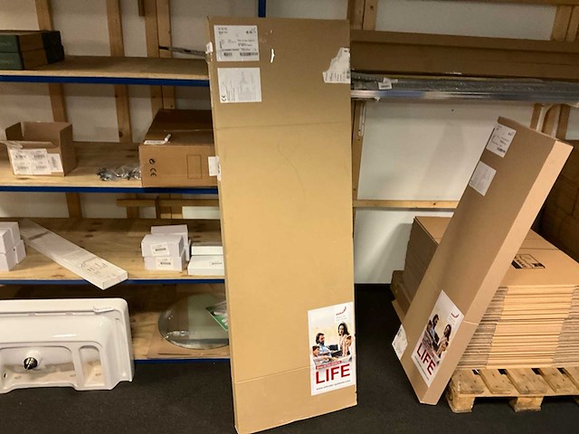 Zedner quaro qa-180-060 designradiator - afbeelding 1 van  4