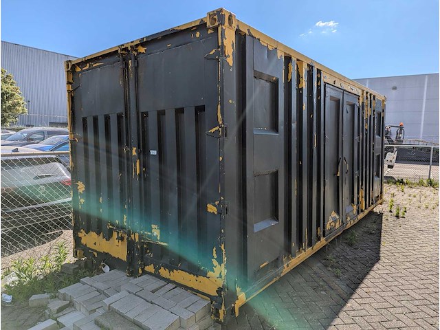 Zeecontainer 20 ft - afbeelding 1 van  3