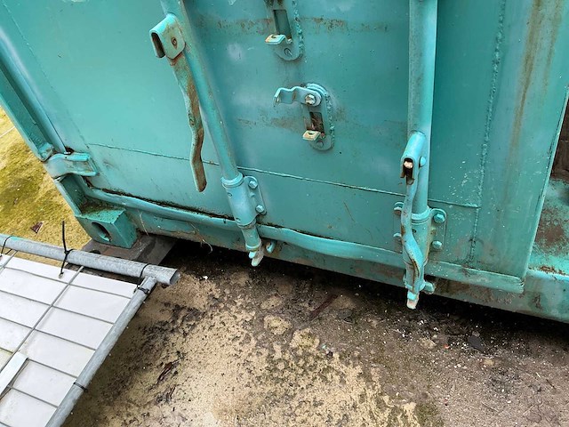 Zeecontainer (20 ft) - afbeelding 6 van  19