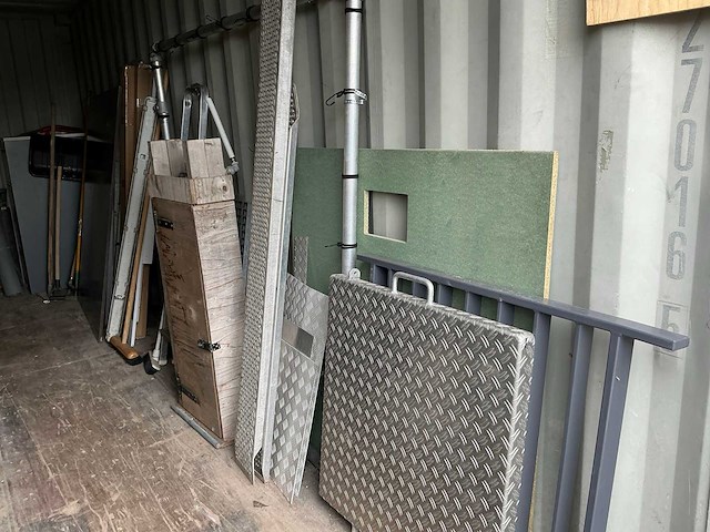 Zeecontainer (20 ft) - afbeelding 2 van  13