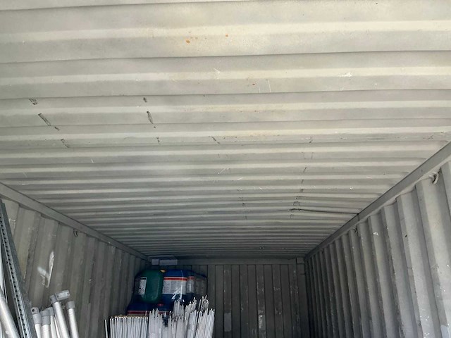 Zeecontainer (20 ft) - afbeelding 4 van  6
