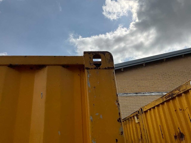 Zeecontainer 20ft haakarm - afbeelding 7 van  12