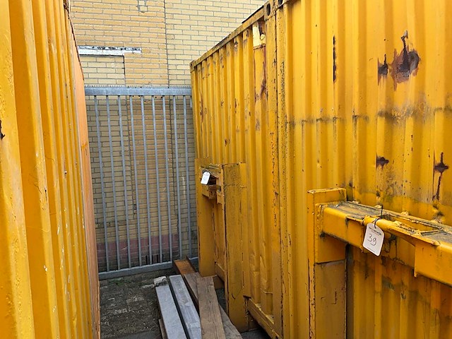 Zeecontainer 20ft haakarm - afbeelding 1 van  20