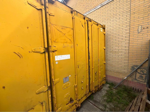 Zeecontainer 20ft haakarm - afbeelding 12 van  20