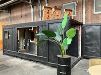 Zeecontainer 20ft omgebouwd tot horecaunit v.v. nordcap counterkoeler - afbeelding 1 van  4