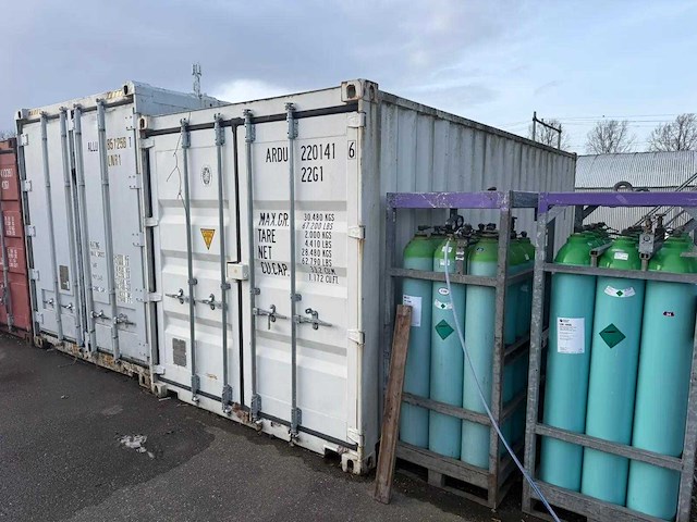 Zeecontainer 20ft - afbeelding 1 van  6