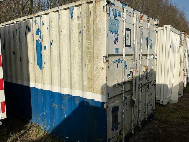 Zeecontainer (20ft) - afbeelding 2 van  7