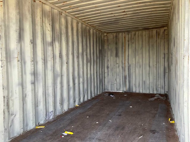 Zeecontainer 20ft - afbeelding 8 van  10