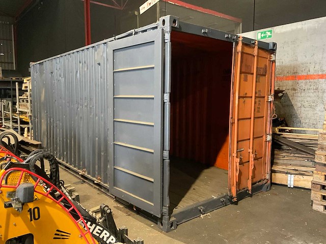 Zeecontainer 20ft - afbeelding 1 van  10