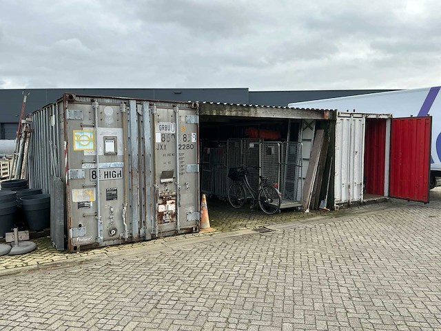 Zeecontainer 2x met overkapping - afbeelding 1 van  15