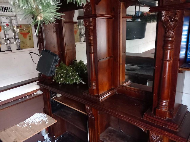 Zeecontainer 40ft mobiele kroeg bruine kroeg - afbeelding 13 van  13